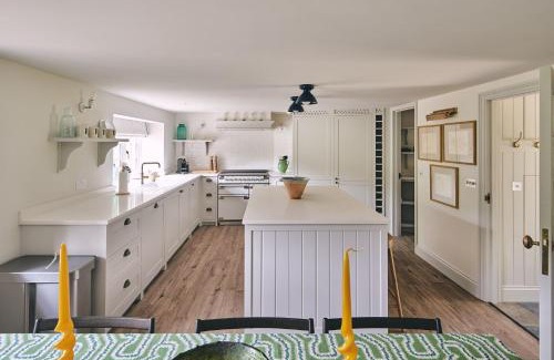 Penwood House | Bridlepath Cottage
