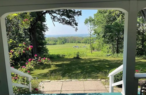 Blue Mounds House | Brigham Farmhouse- Driftless Wisconsin Gem