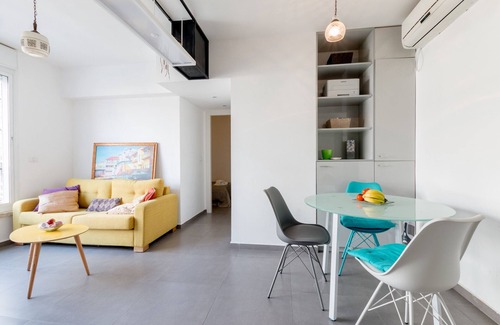 Florentin Apartment | Bright 2BR in Hype Neighborhood by FeelHome
