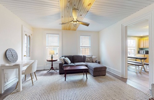 Canandaigua Apartment | Bright and airy apartment in wine region & close to lakes