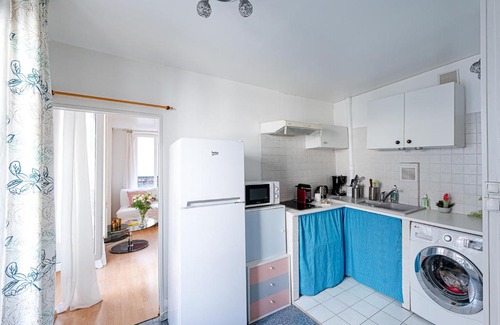 Montmartre Apartment | Bright and lovely parisian apartment