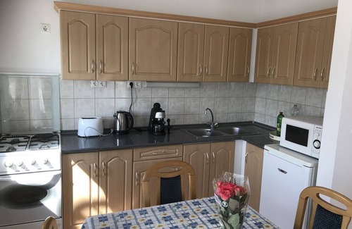 Heviz Apartment | Bright and spacious vacation apartment in Heviz