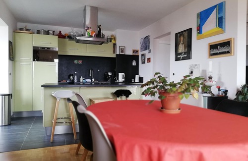 Novel Condo | Bright apartment crossing 6th floor 90m2
