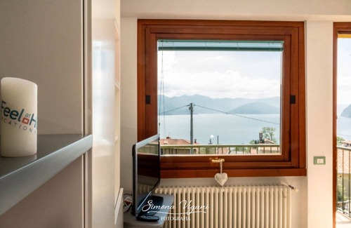 Zorzino Apartment | Bright apartment with lake view and pool