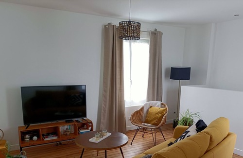 Pontlieue - Rocade Apartment | Bright apartment near center and circuit