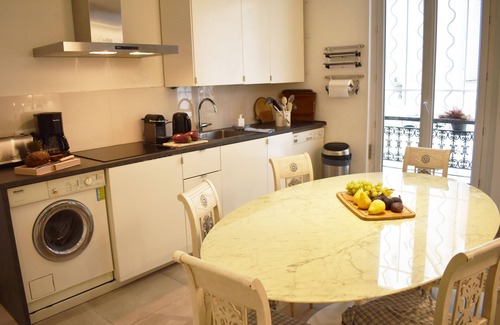 Montparnasse Apartment | Bright apartment near Jardin du Luxembourg