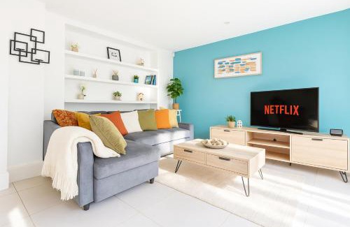 Somers Town Apartment | Bright Central London Apartment with Spacious Garden