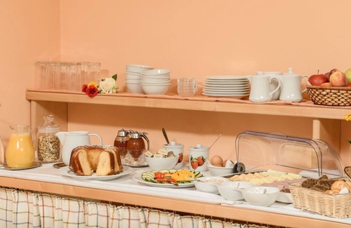 Spitz Apartment | Bright, cozy double room "Weinbergblick" with balcony