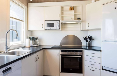 Bjerregard Strand House | Bright Dune View Cottage-By Traum