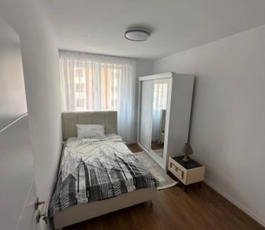 Çagllavicë Apartment | Bright flat in Fushë Kosova