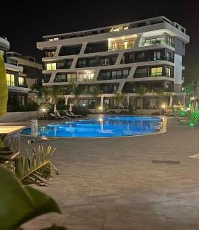 Alanya Apartment | Bright Flat with Pool & Private Beach 750m to Sea
