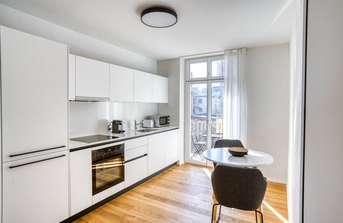 Gundeldingen Apartment | Bright Gundeldingen 4 Room w/Storage, nr Basel Main Stn, by Blueground