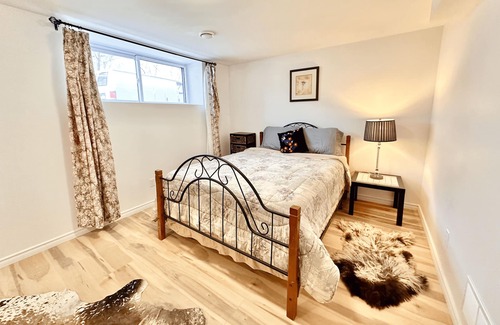 Port Colborne Apartment | Bright Large Apartment near the Nickel Beach