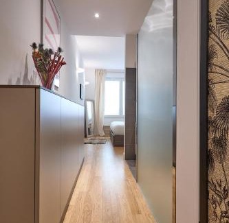 Calvairate Apartment | Bright Luxury Apartment