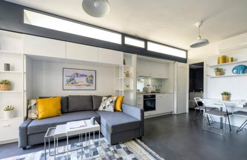 Taksim Hotel | Bright Modern Design New Duplex Loft Patio! #145