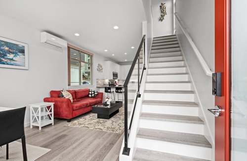 Ballard House | Bright New Home in trendy Ballard