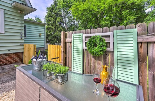Parma House | Bright Parma Home with Outdoor Space Less Than 10 Mi to Dtwn