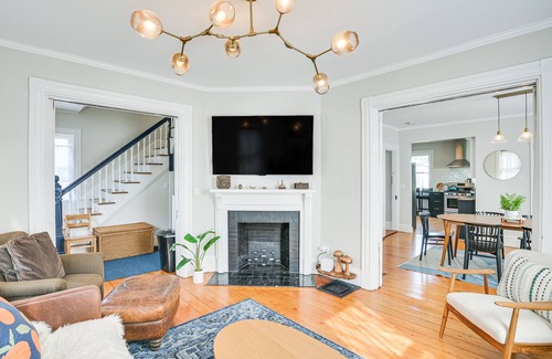 Watertown House | Bright & Pet-Friendly Home: 2 Mi to Harvard Square