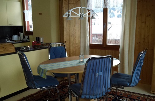 Frutigen Apartment | Bright, quiet, well-furnished non-smoking apartment with a fantastic view