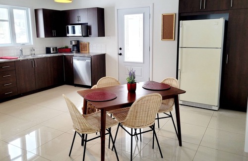 Val-des-Monts Apartment | Bright, spacious, and private apartment