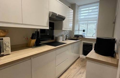 Leven Apartment | Bright, spacious apartment in Colinsburgh walking distance to Elie & Kilconquhar