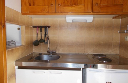 Barbotan-les-Thermes Apartment | Bright T2 with south terrace, parking and Wifi in Barbotan