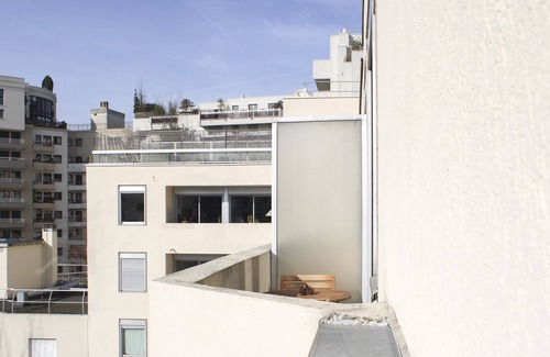 Gambetta Apartment | Bright through nest with view on La Défense