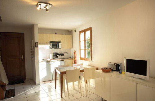 Luz-Saint-Sauveur Apartment | Bright triplex apartment (3 bedrooms + 2 bathrooms) 70 m² with large terrace
