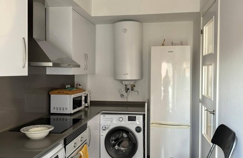 Cornella de Llobregat Apartment | BRIGHT WITH ELEVATOR AND GARAGE. SUBWAY, STREETCAR, TRAIN, BUS. IDEAL FOR EXECUTIVES.