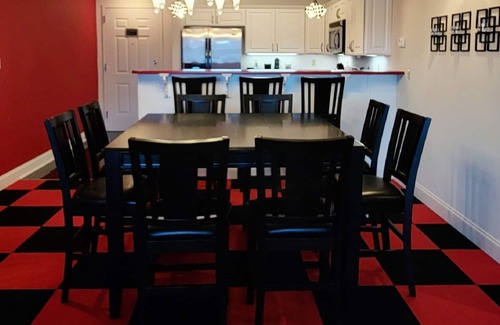 Bristol House | Bristol Speedway Condo- Centrally located Hard Rock Casino, Downtown, Speedway