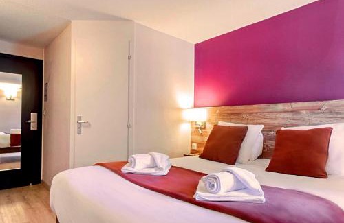 Lons Hotel | Brit Hotel Confort Pau Lons