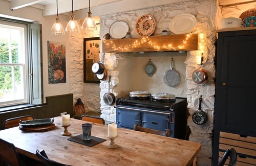 Moylegrove Cottage | Bro Deg – Your Cosy Cottage Getaway in Moylegrove
