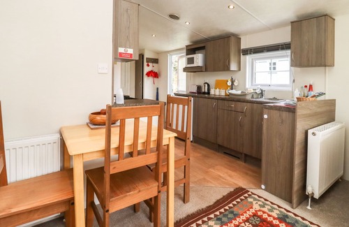 Moreton Cottage | BROAD DOWN, pet friendly, character holiday cottage in Berrow