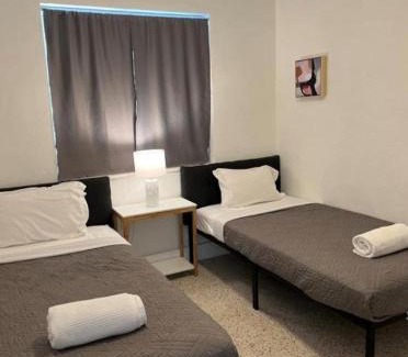 The Roads Apartment | Broadwaysuites Downtown By RocketStay