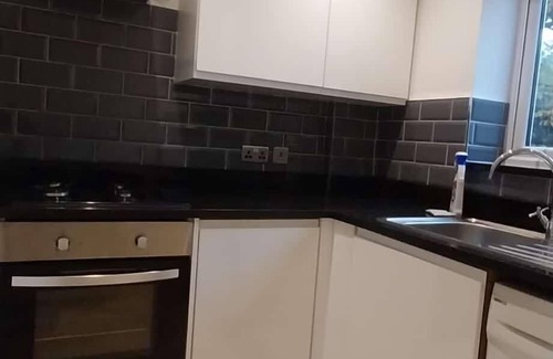 Downham House | Bromley Manor - Spacious 11 Bedroom House
