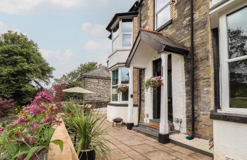 Betws-Y-Coed House | Bron Celyn
