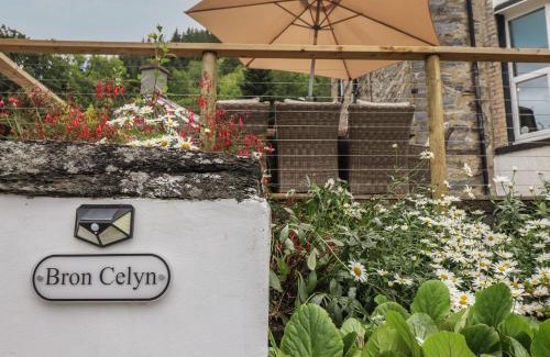 Betws-Y-Coed House | Bron Celyn