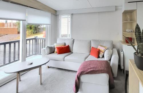 Prenteg House | Brook Retreat