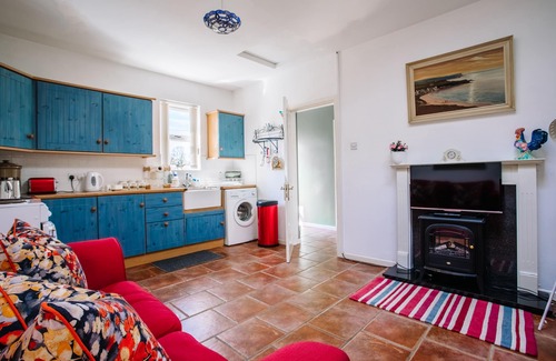 Lisburn Cottage | Brookhall Cottage Pear Tree