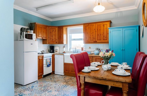 Lisburn Cottage | Brookhall Gatelodge Cottage no.86