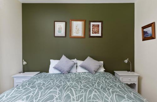 Renwick Apartment | Brookhaven Cottage