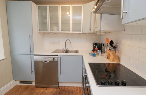 Hutton le Hole Cottage | BROOKLEIGH, pet friendly, character holiday cottage in Hutton-Le-Hole