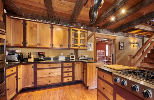 Dalton House | Brooksong, the perfect Berkshires getaway