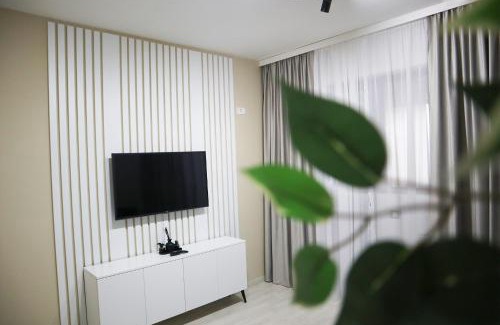 Popesti-Leordeni Apartment | BROWNIX Apartment - Brown Residence