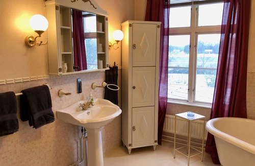 Skara Municipality Hotel | Brunsbo G:a Biskopsgård Hotell & Konferens