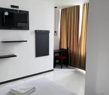 Santo Domingo de los Colorados Hotel | BRYSS HOTEL
