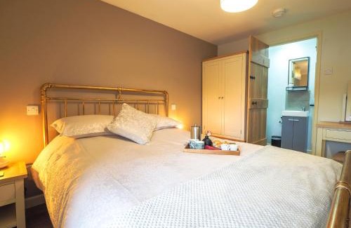 Dihewid House | Bryndalis Aberaeron