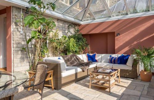 Corfe House | Bucknowle Lodge