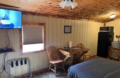 Lake Ozark Resort | Buddy's Harbor