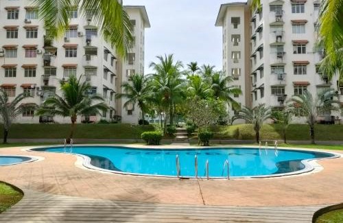 Tanjung Tanah Merah Apartment | Budget 2-Bedroom@Cocobay Resort Condominium